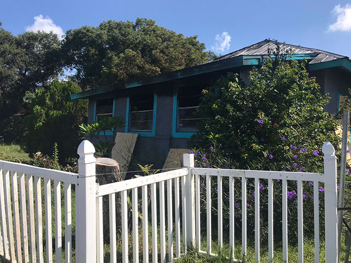 Loyal dog dies after saving his family from a house fire by alerting them